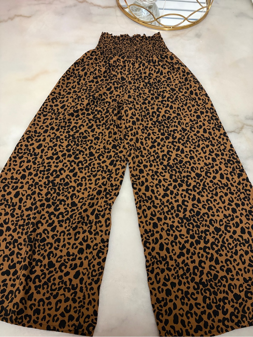 Women’s animal print Capri wide leg